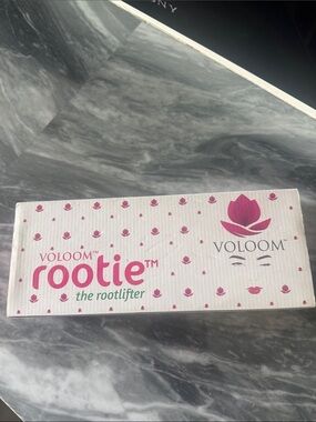 VOLOOM Rootie Rootlifter Hair Tool in Pink